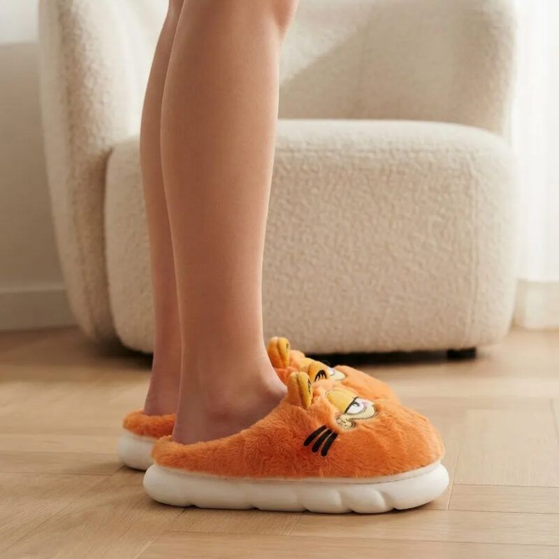 Pantuflas Garfield Naranjas Peluche